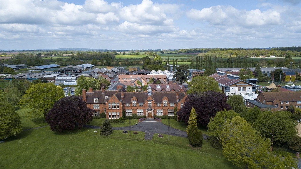 Harper Adams University のキャンパス画像