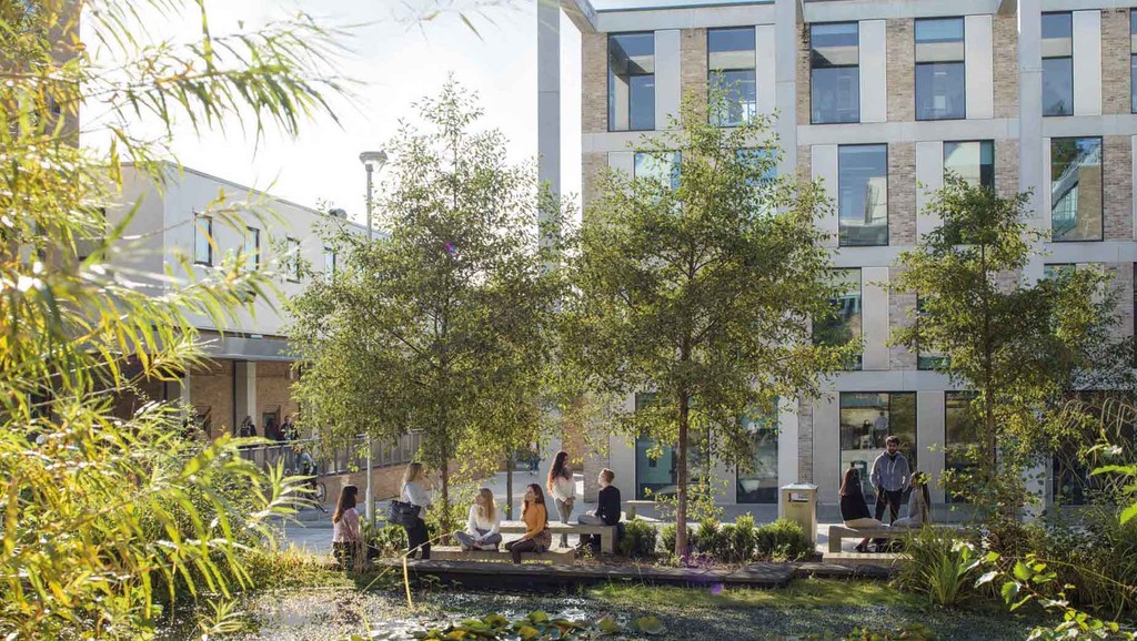 Lancaster University 校园图片