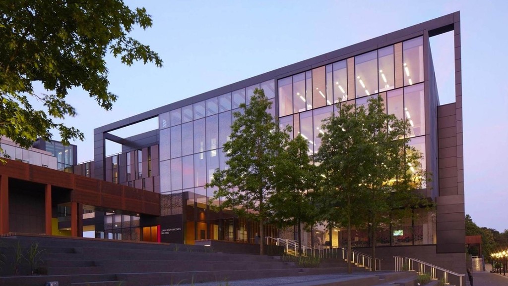Oxford Brookes University campus image
