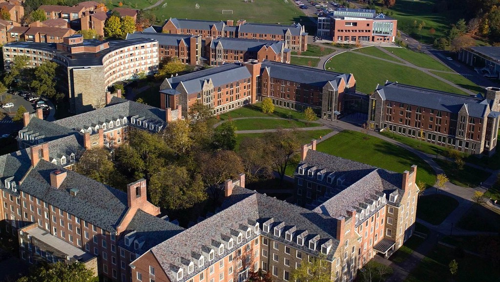 Cornell University 校園圖片