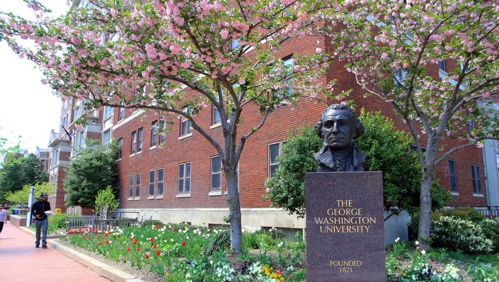 George Washington University のキャンパス画像