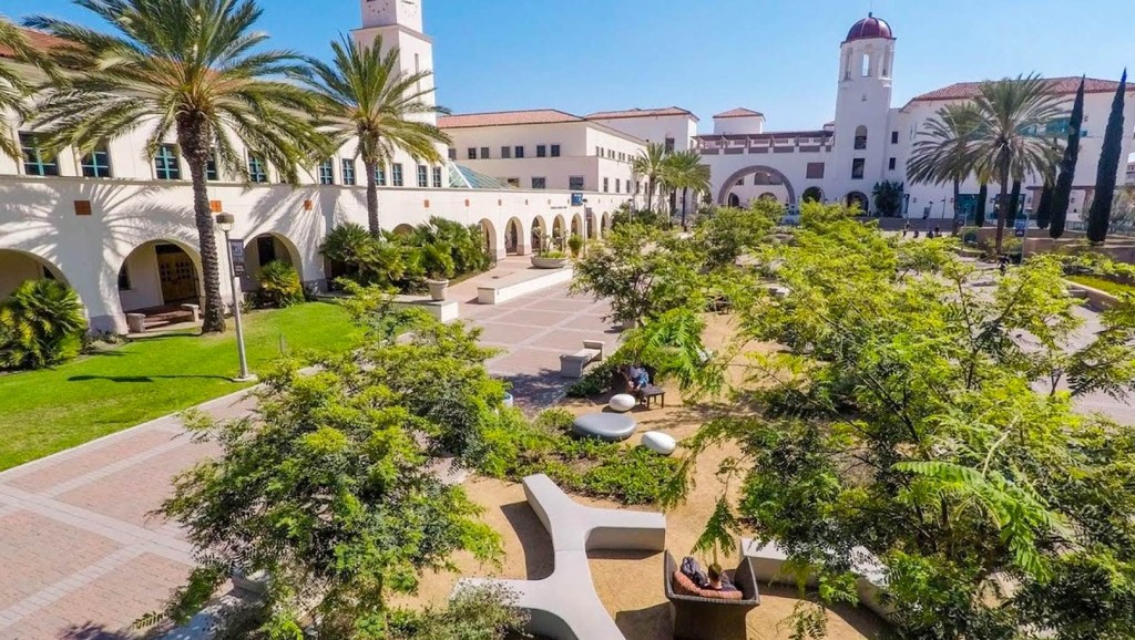 San Diego State University のキャンパス画像